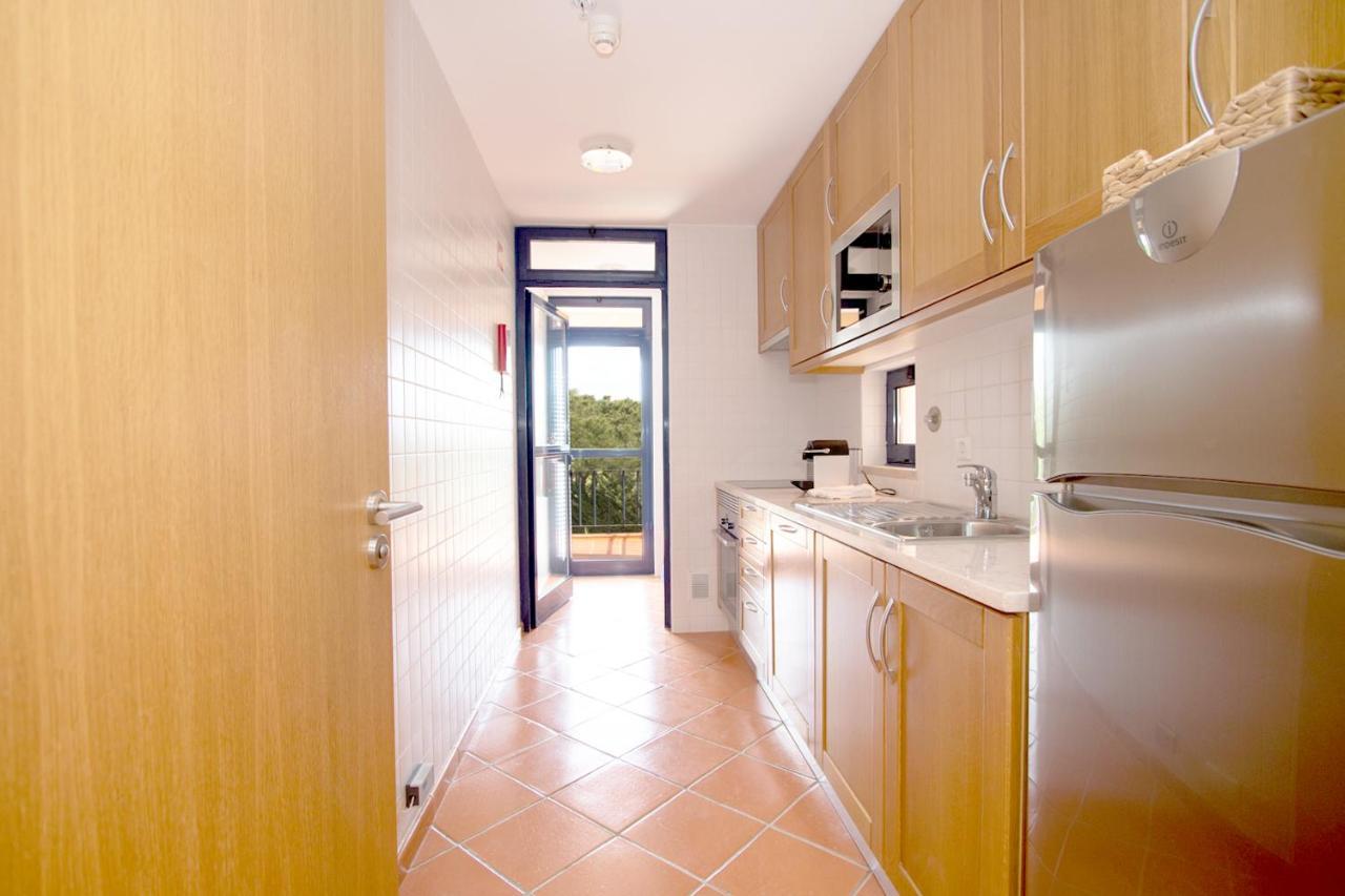 Al - Apartamento Vila Sol F5 T 奎特里拉 外观 照片